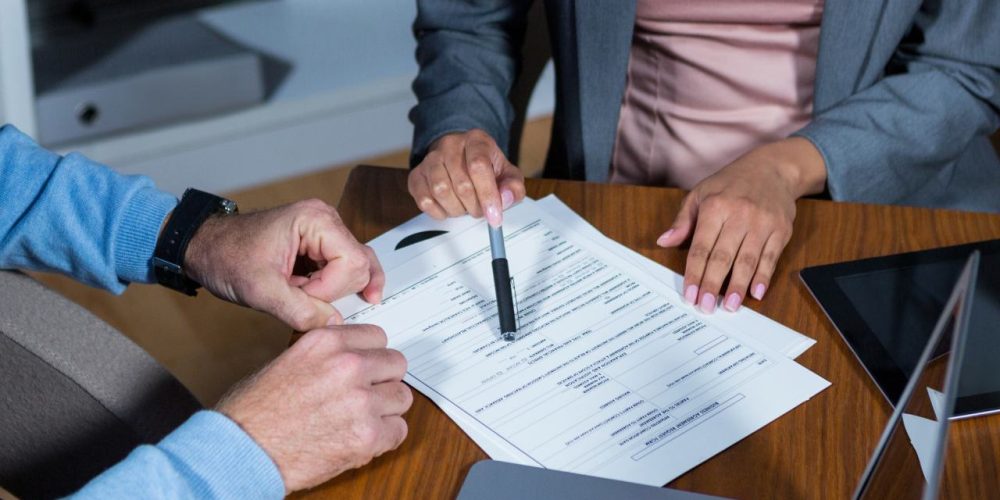 Cláusulas essenciais em um contrato - TJ Advocacia
